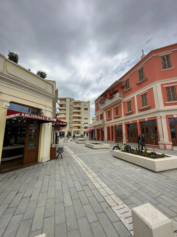 Central Charm Apartments Vlorë Exterior foto