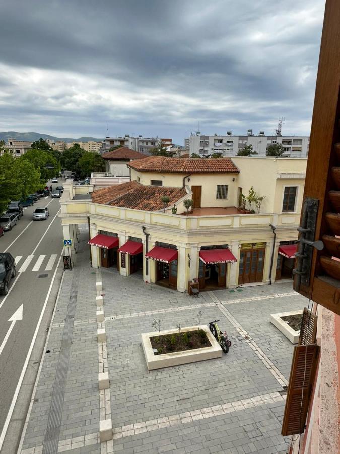 Central Charm Apartments Vlorë Exterior foto