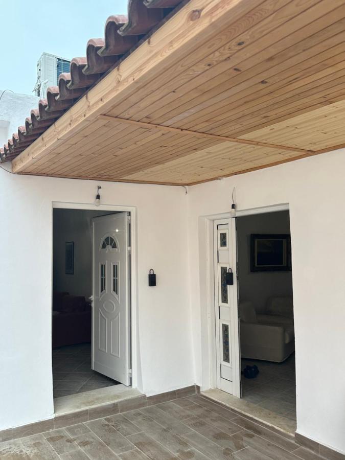 Central Charm Apartments Vlorë Exterior foto